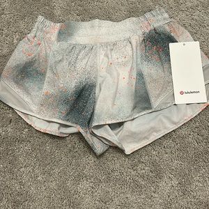 Lululemon Hotty Hots